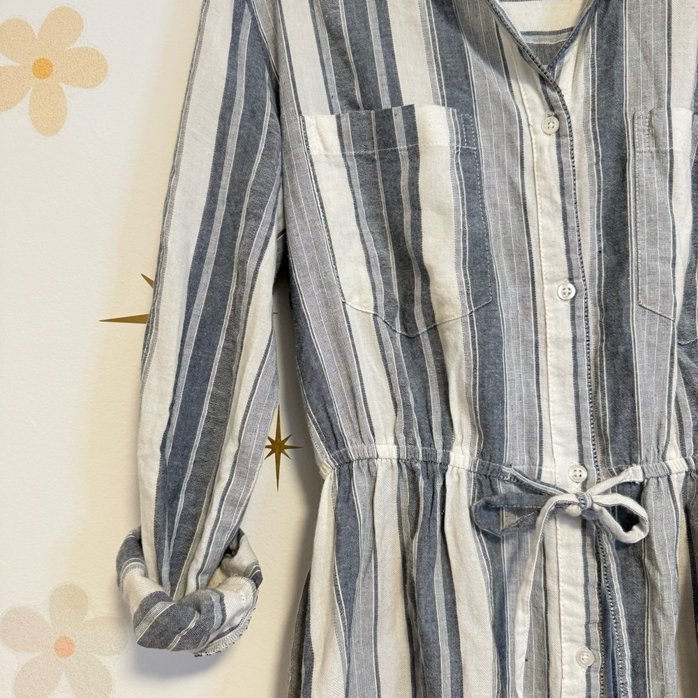 Women’s Striped Button Down Dress - Picture 2 of 4